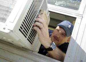 Window-type Air Conditioner Common Problems and How to Troubleshoot